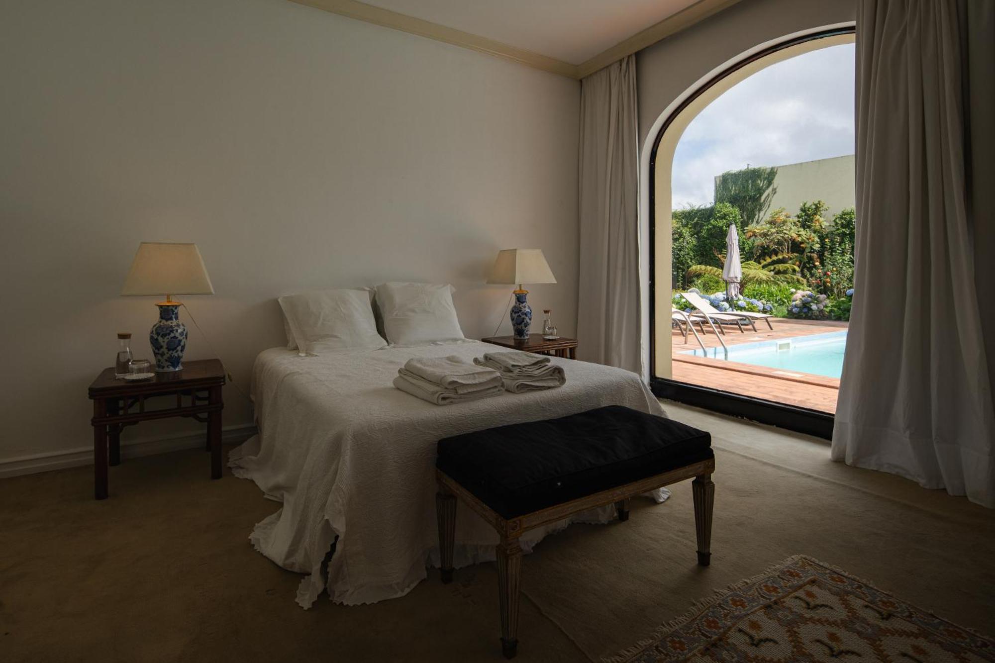 Casa Dos Arcos - Studios & Pool ปอนตาเดลกาดา ภายนอก รูปภาพ